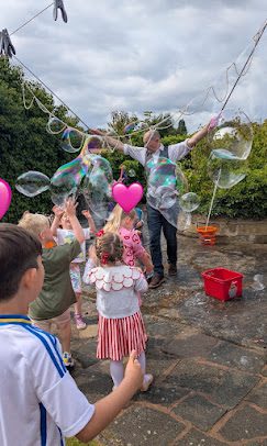 emily-childrens-party-bubbles
